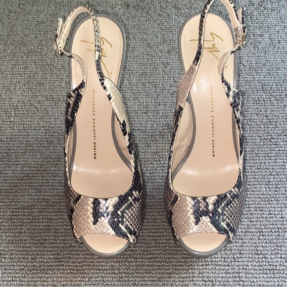 Giuseppe Zanotti Luxury Snakeskin Slingback Heels sz 38.5 - Picture 3 of 16